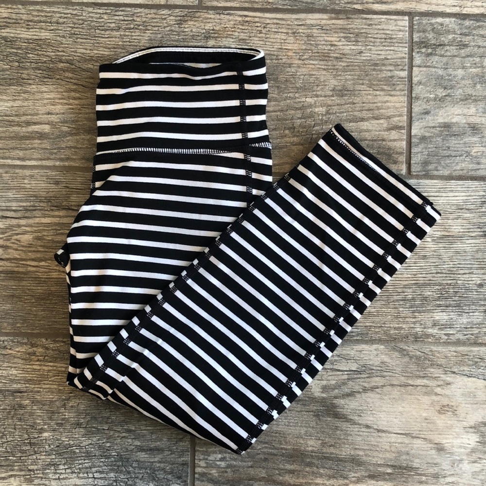 Striped cropped athleta leggings